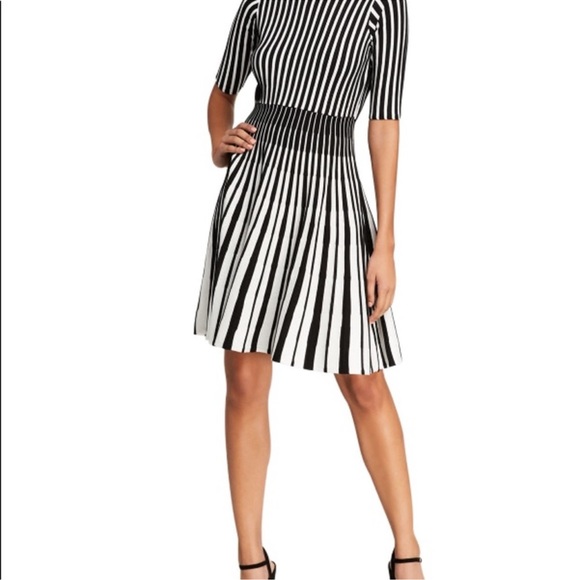 Nanette Lepore Striped Fit and Flare Knit Dress Black/White Small - Picture 4 of 4